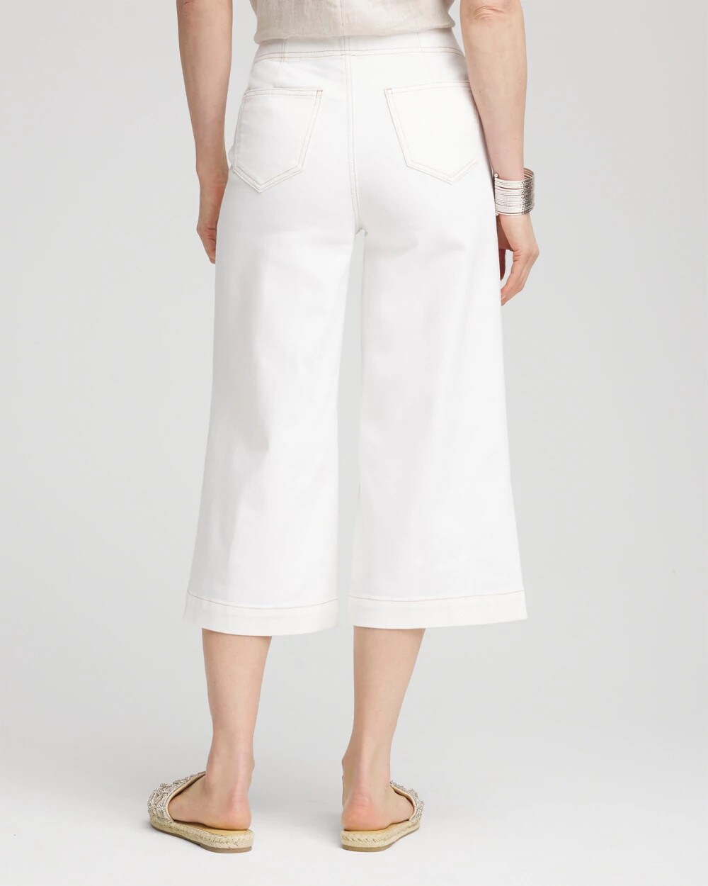 Chico's No Stain Pull-On Wide Capri Jeans